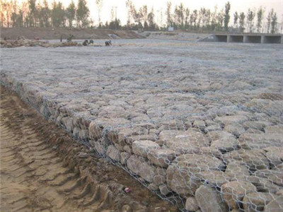 河道护坡雷诺护垫 - 安平县全华丝网制品有限公司图片3